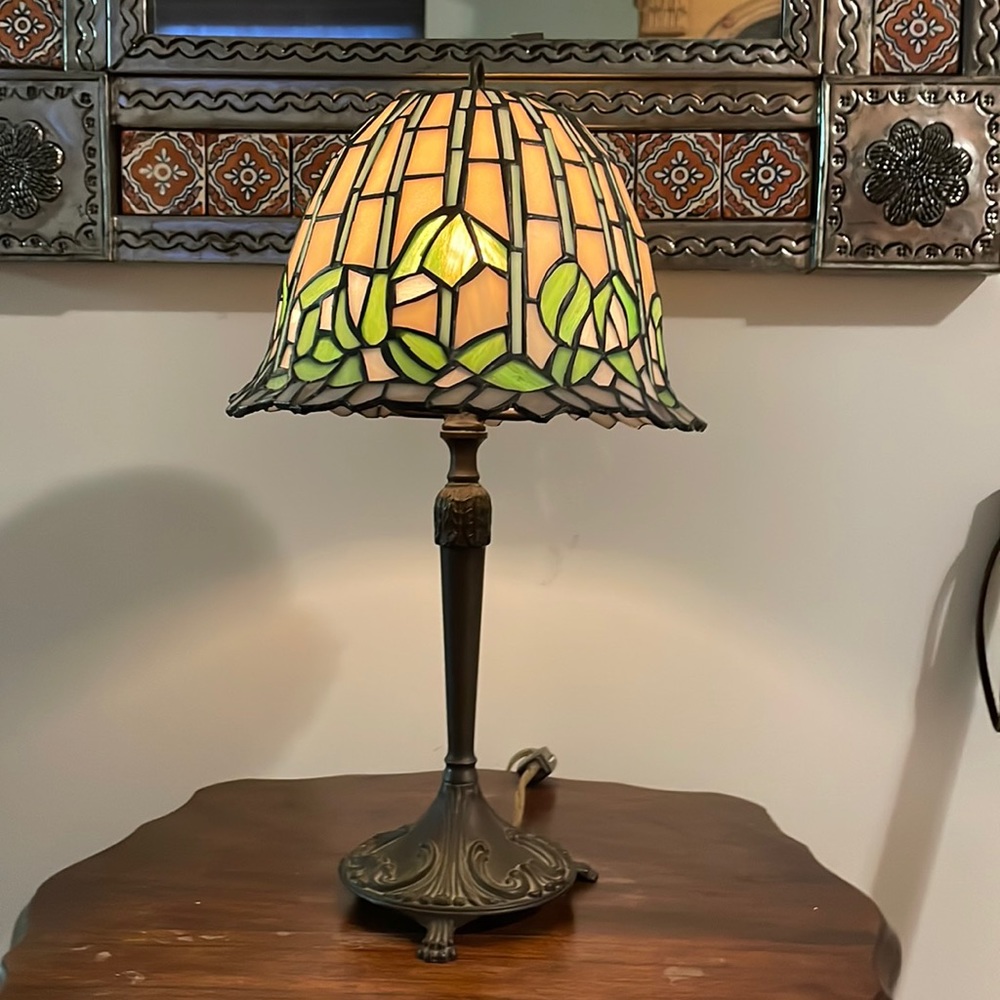Stained glass nightlight